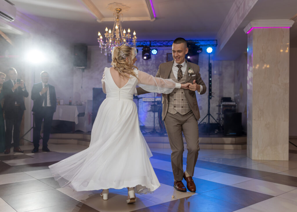 0000_Aleksandra&Mateusz_wesele (177)