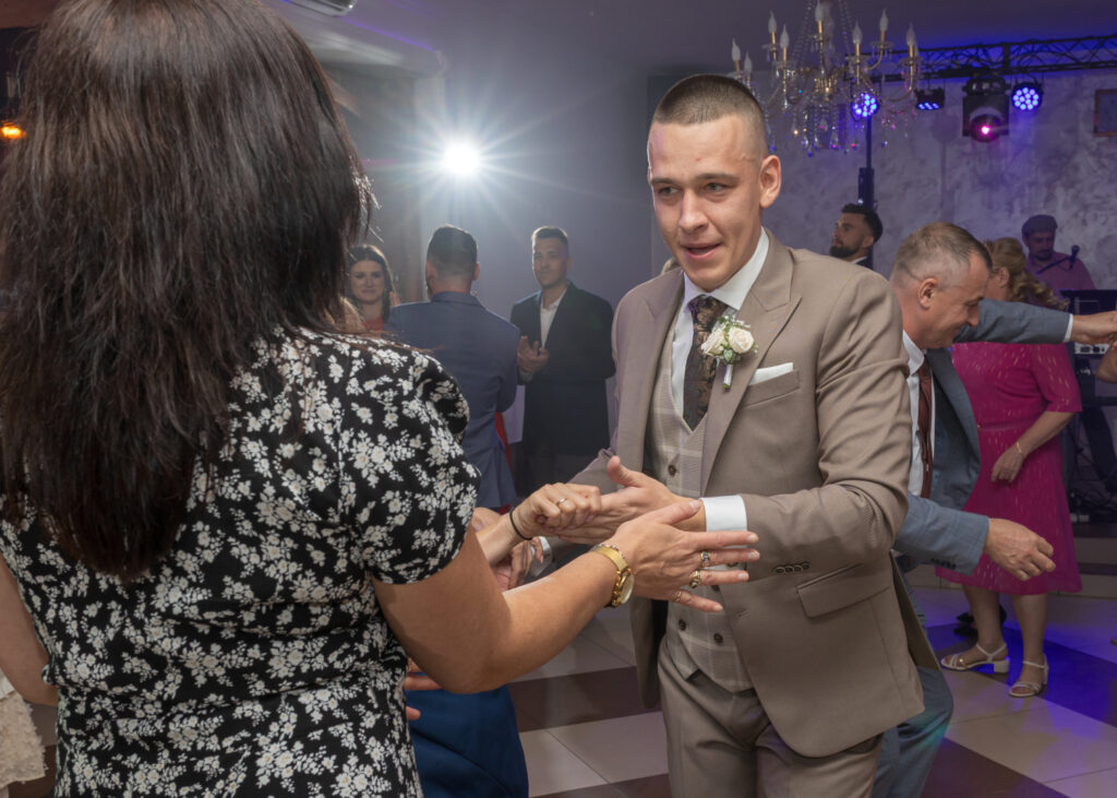 0000_Aleksandra&Mateusz_wesele (243)