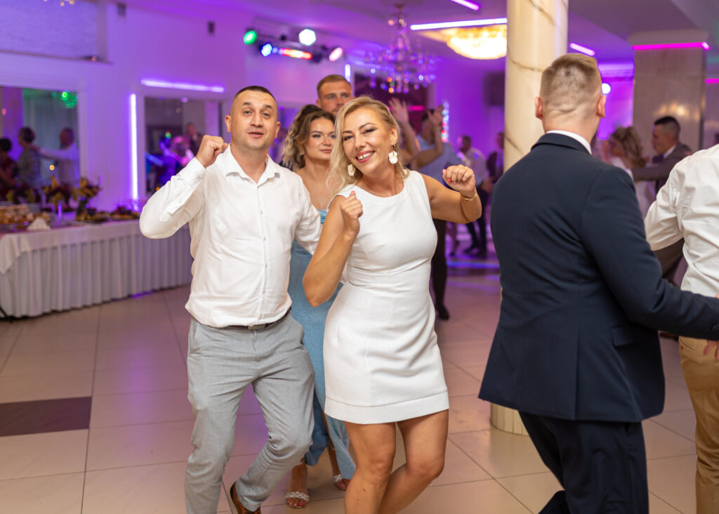 0000_Aleksandra&Mateusz_wesele (426)